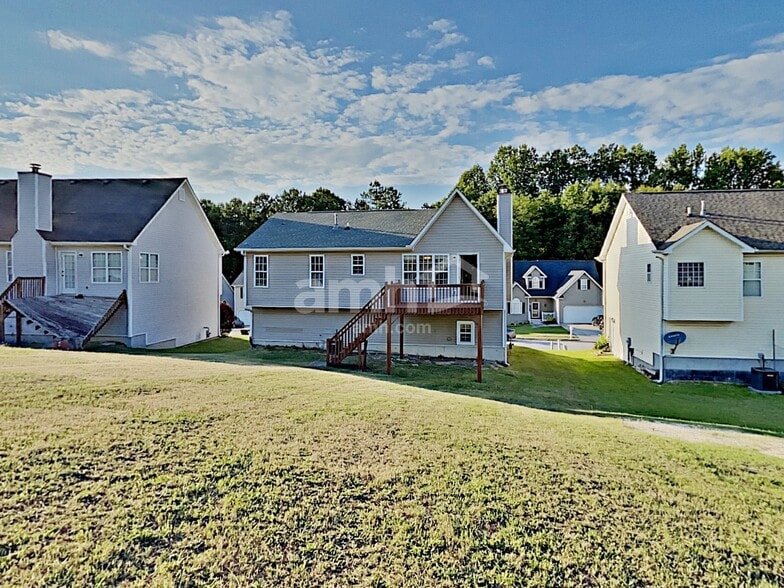 Building Photo - 387 Moreland Cir