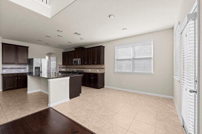 Building Photo - 18115 Fernwood Bend Dr