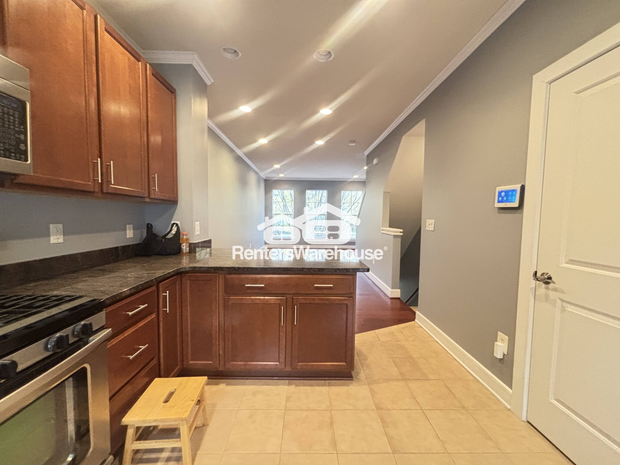 Building Photo - 5722 45th Ave