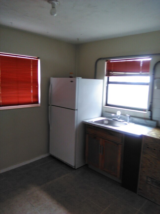 Building Photo - 4500 Swift Ave