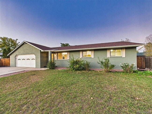 Building Photo - 3065 Penmoor Dr