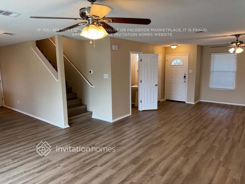 Building Photo - 7160 Little Mohican Dr