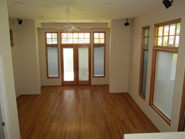 Building Photo - 4BR/2+1BA Single Family House - La Jolla