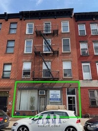 Building Photo - 475 Hicks St
