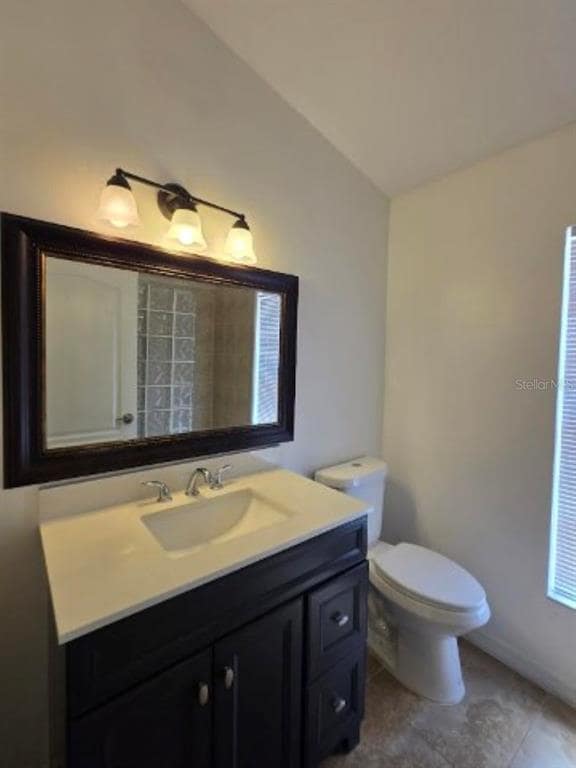 Building Photo - 18005 Palm Breeze Dr