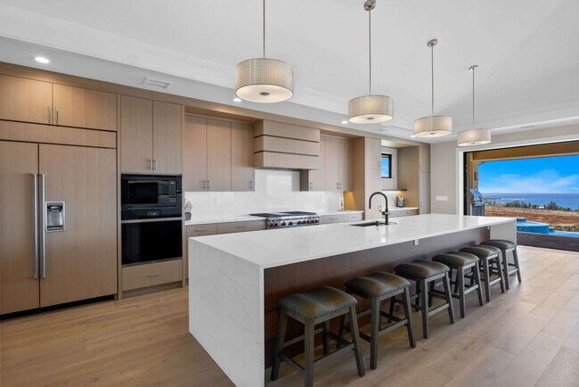 Building Photo - Luxury Ocean View Estate with Infinity Poo...