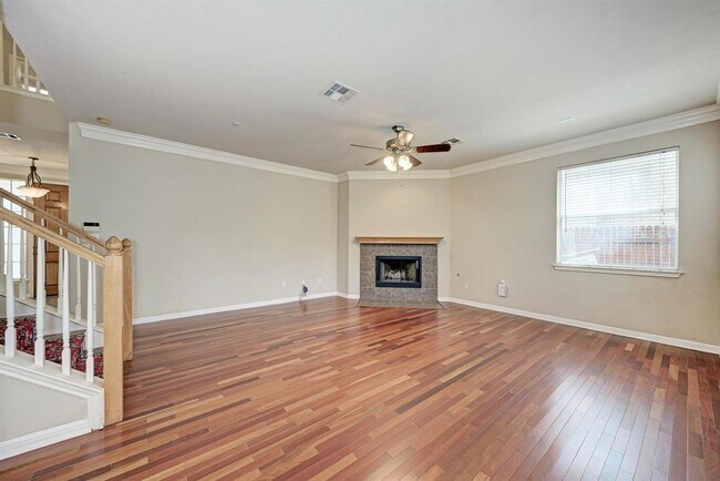 Building Photo - 11128 Sandstone Trail