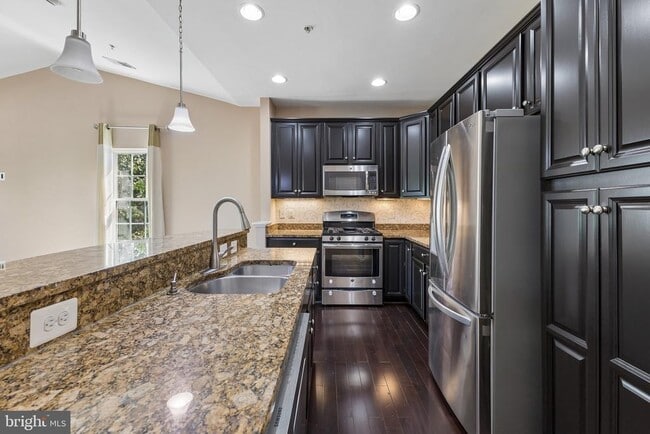 Building Photo - 14688 Links Pond Cir