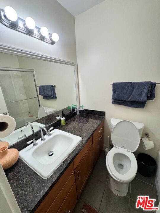 Building Photo - 10982 Roebling Ave