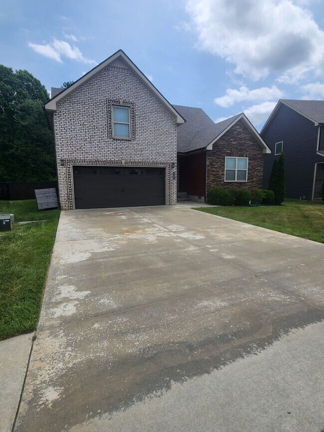 Building Photo - 1655 Ellie Piper Cir