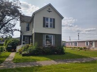 Building Photo - 213 N 7th St