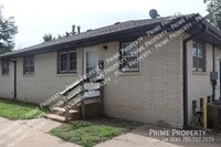 Building Photo - Ninth 746 S-B