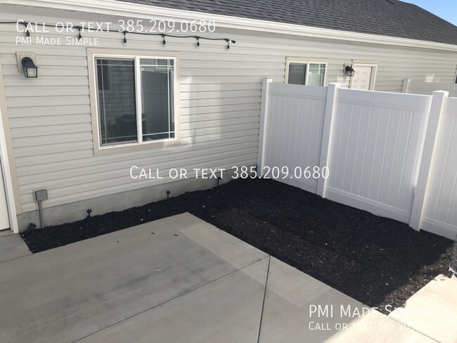 Building Photo - 1634 N Westview Ln