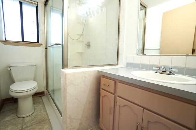 Building Photo - 11965 W Gunsmoke Dr