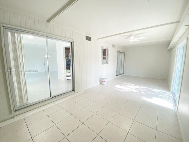 Building Photo - 7805 NW 67th Ave