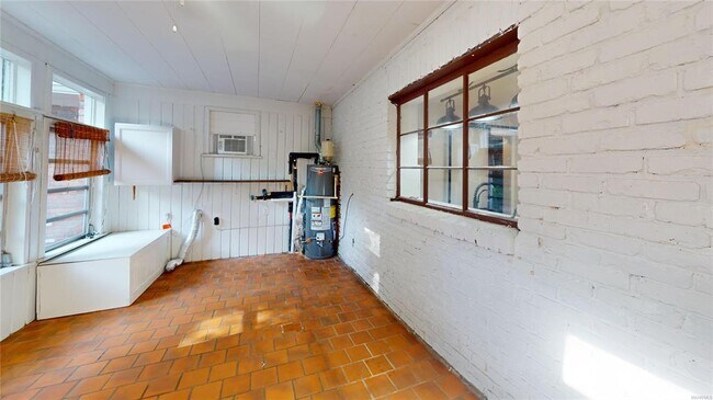 Building Photo - 3 Knob Hill Rd