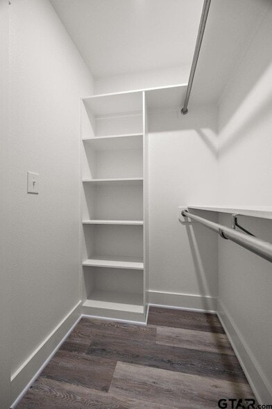 Building Photo - 437 Tara Lane