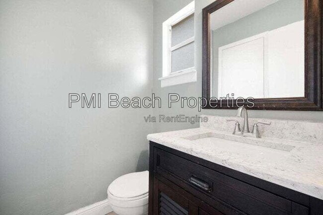 Building Photo - 2456 SE Melaleuca Blvd