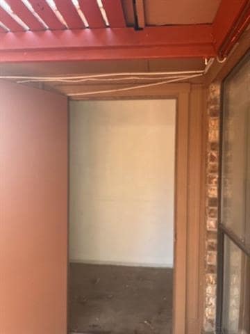 Building Photo - 2420 Dalewood Ln