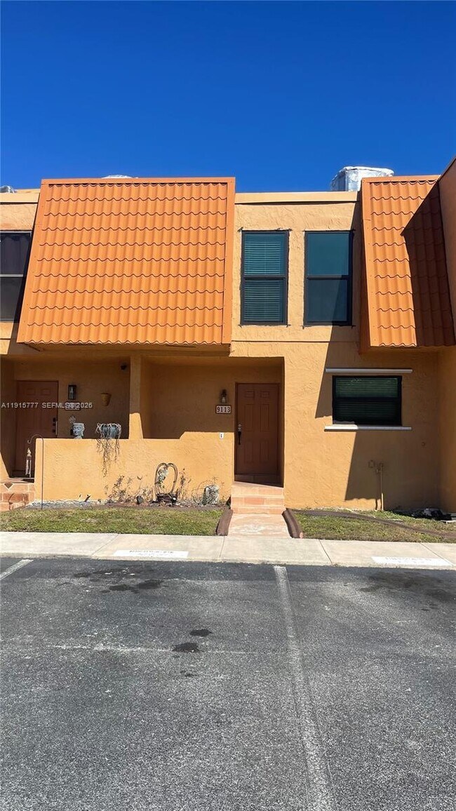 Building Photo - 9113 Lime Tree Ln