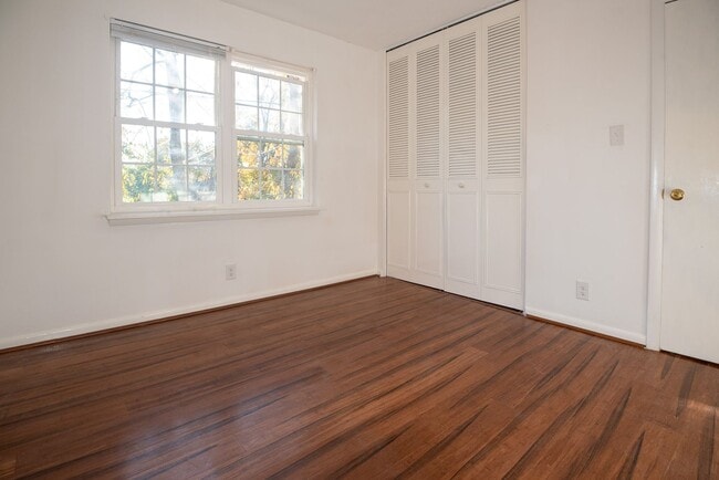 Building Photo - 2906 Brinkey Way