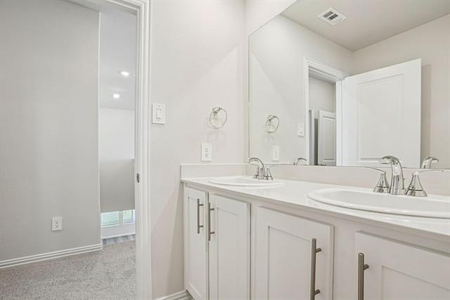 Building Photo - 6205 Timberhurst Dr