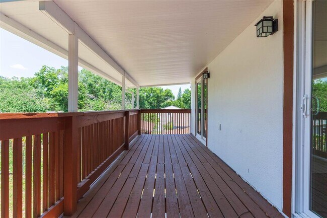 Building Photo - 8510 N Tampa St