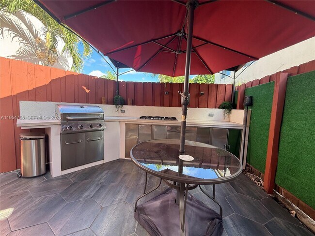 Building Photo - 14832 SW 91st Terrace