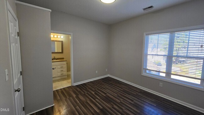 Building Photo - 6011 Winterpointe Ln