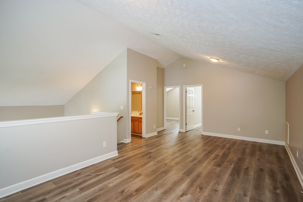 Building Photo - 685 Belgium Dr