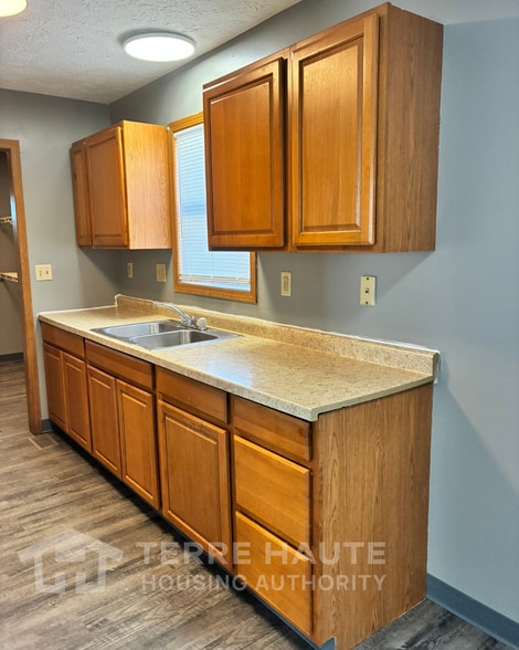 Building Photo - 2121 Liberty Ave