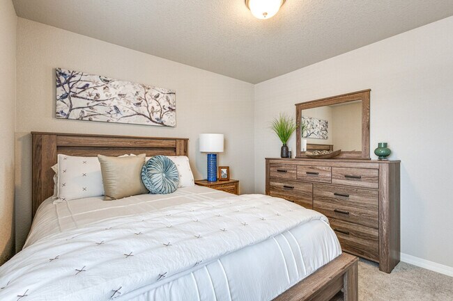 Building Photo - 8466 Blue Feather Lp