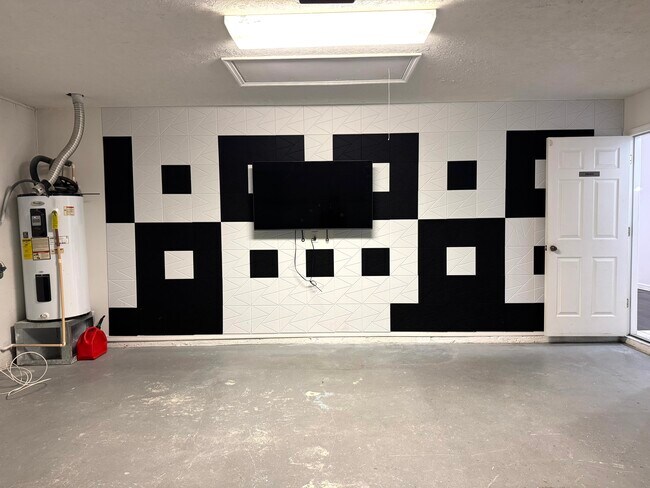 Building Photo - 7237 Bellingham Oaks Blvd