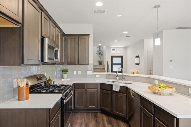 Building Photo - 2056 Local Rebel Lp