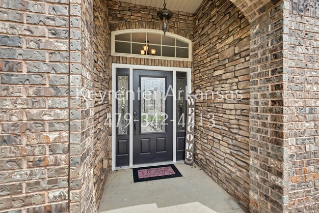 Building Photo - 1048 Tarah Knolls Cir