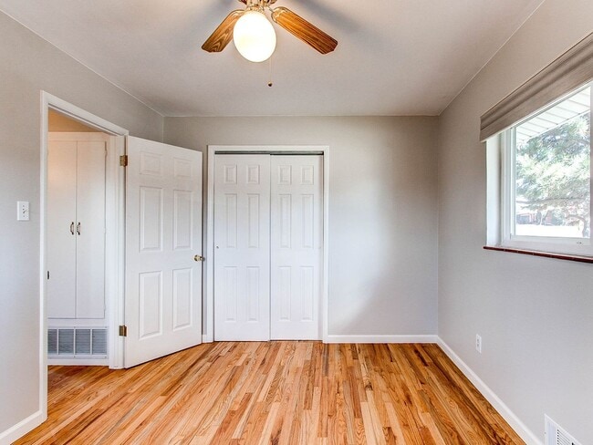 Building Photo - SW Denver single family home available in Harvey Park South.