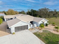 Building Photo - 2417 Magdalina Dr