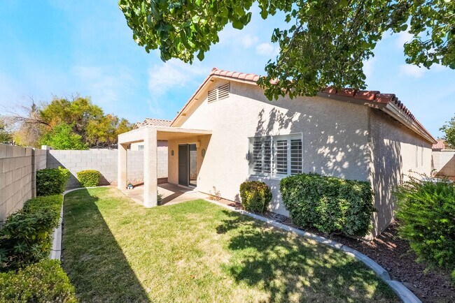 Building Photo - 2141 Hidden Ranch Terrace