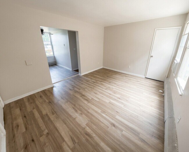 Building Photo - 3547 Harvey Ave
