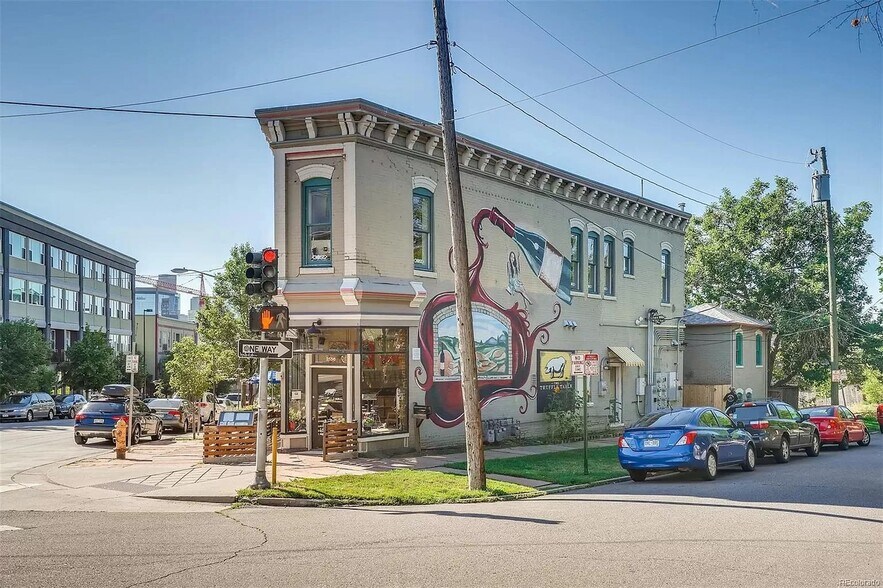 Building Photo - 2110 W 29th Ave
