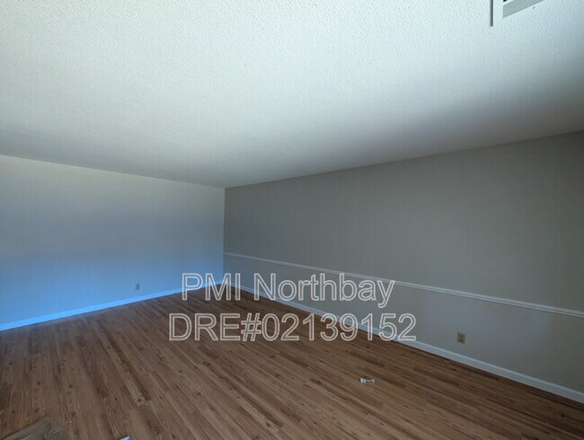 Building Photo - 2909 Calaveras Dr
