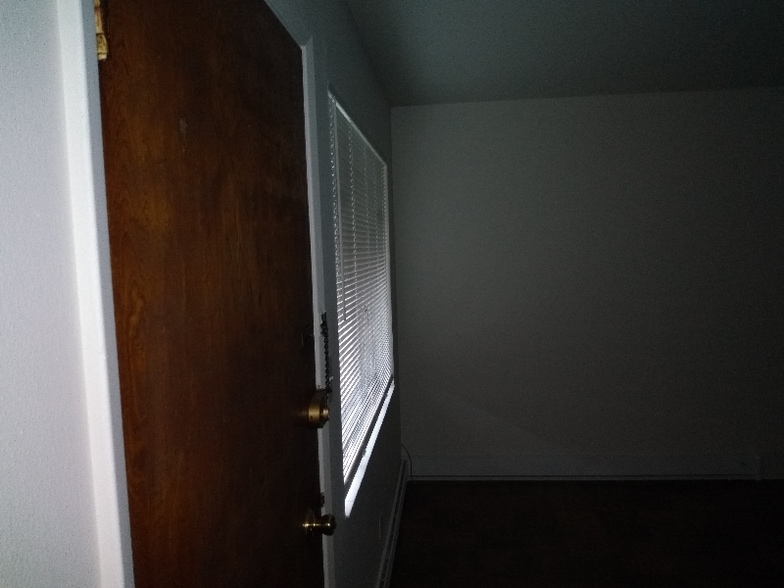 Building Photo - 1747 S Hanford St