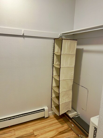 Building Photo - 9240 W 49th Ave