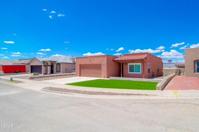 Building Photo - 14749 Sand Gate Dr