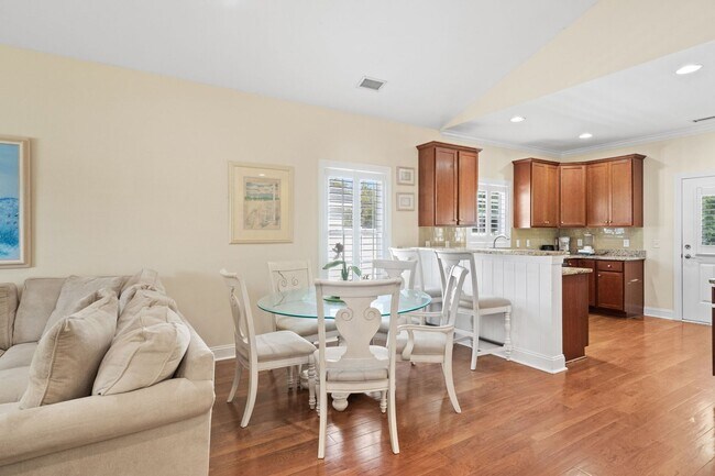Building Photo - Coastal Living at its Best: Charming 3-Bedroom Near the Beach