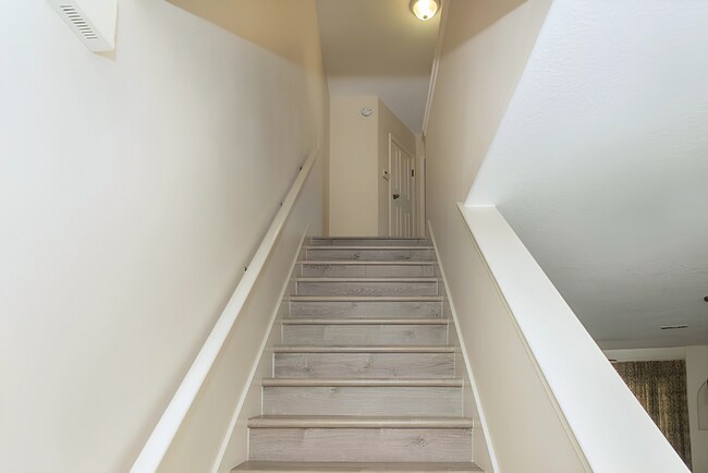 Building Photo - 234 Pelican Pl