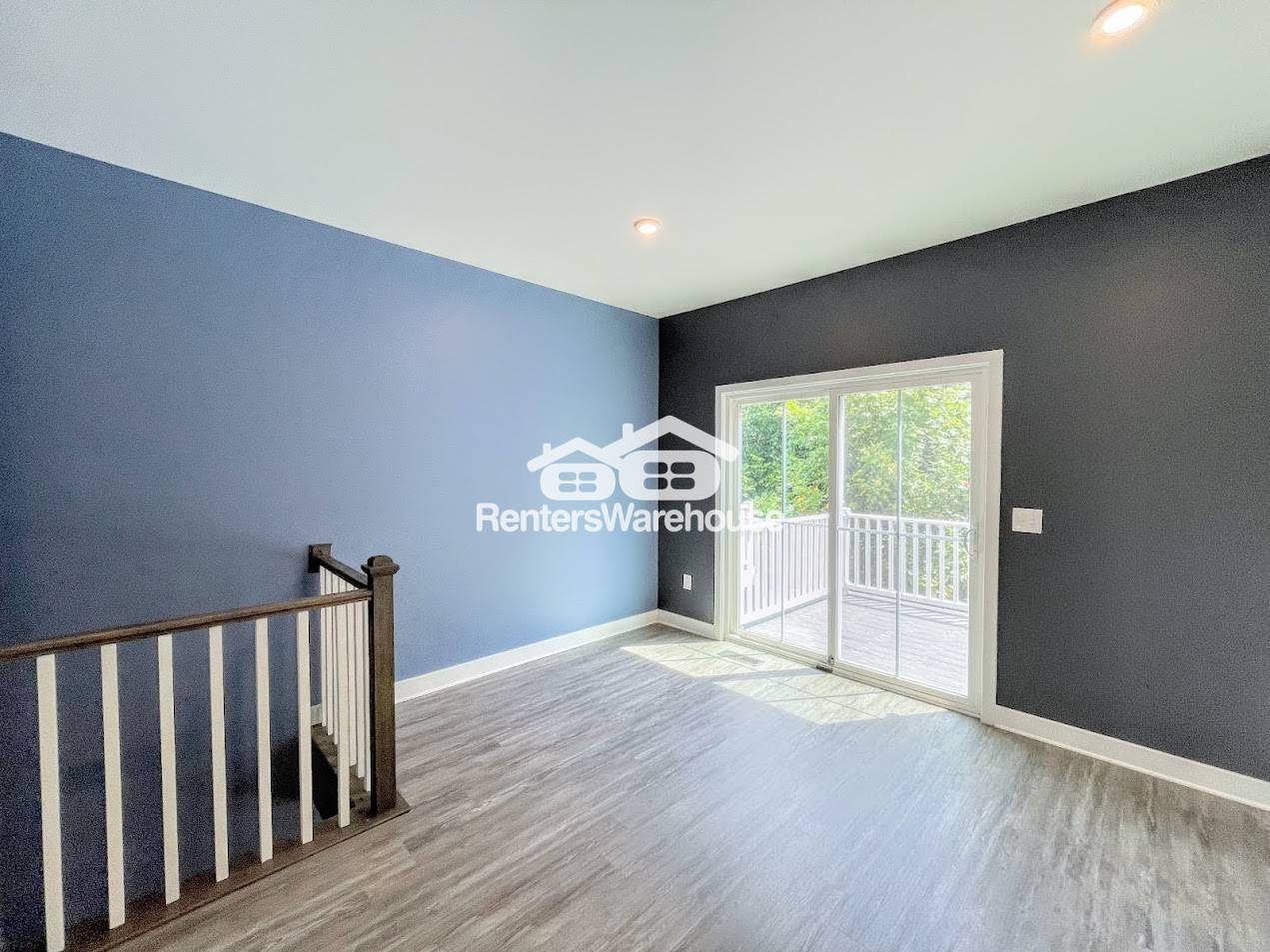 Building Photo - 943 Centurion Cir