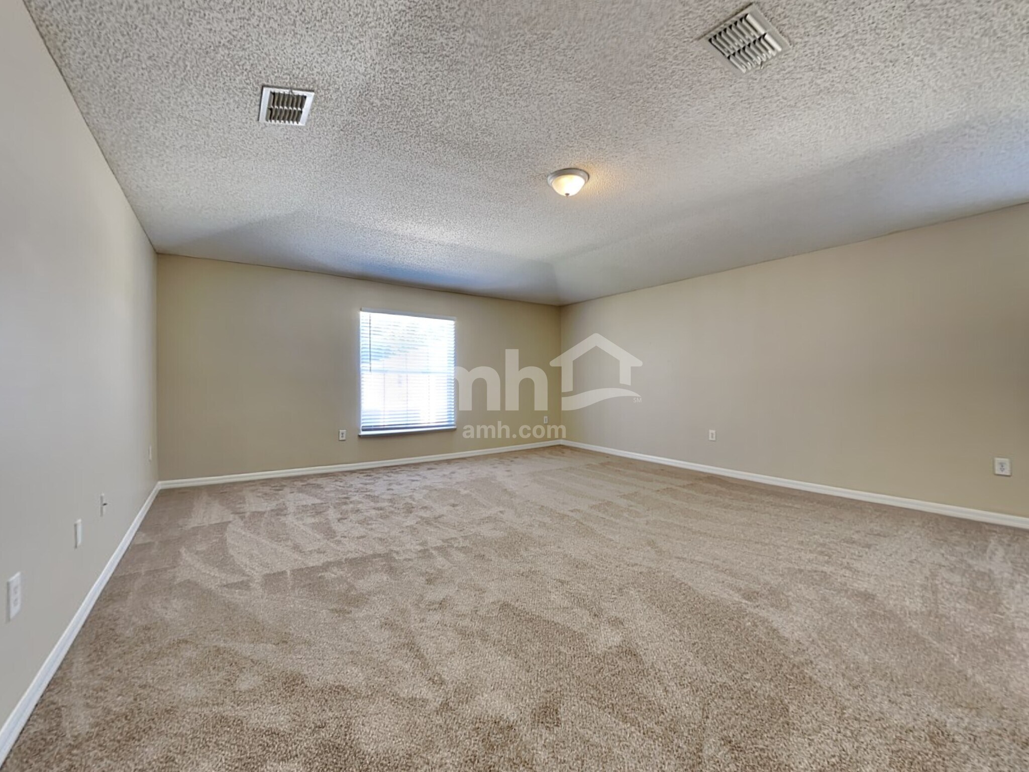 Building Photo - 8051 Foxdale Dr