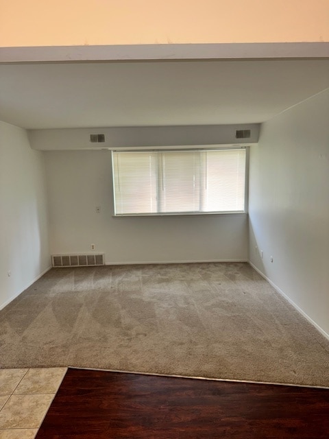 Building Photo - 38261 Fairway Ct