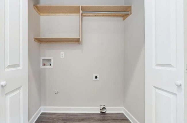 Building Photo - 2344 E Cheyenne Ct